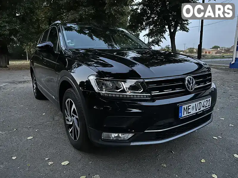 Позашляховик / Кросовер Volkswagen Tiguan 2017 1.97 л. Автомат обл. Сумська, Лебедин - Фото 1/21