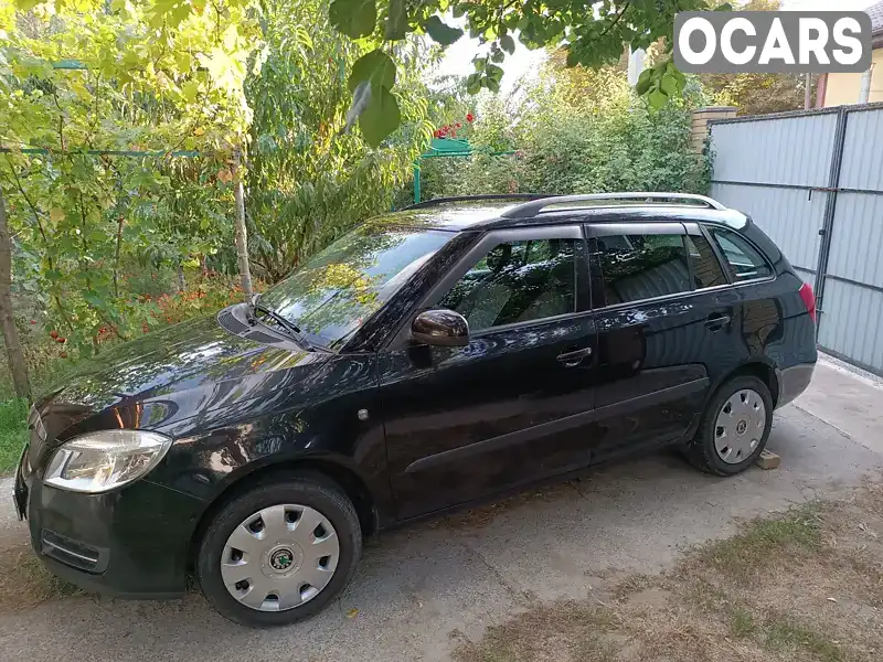 Універсал Skoda Fabia 2010 1.6 л. Ручна / Механіка обл. Київська, Васильків - Фото 1/8