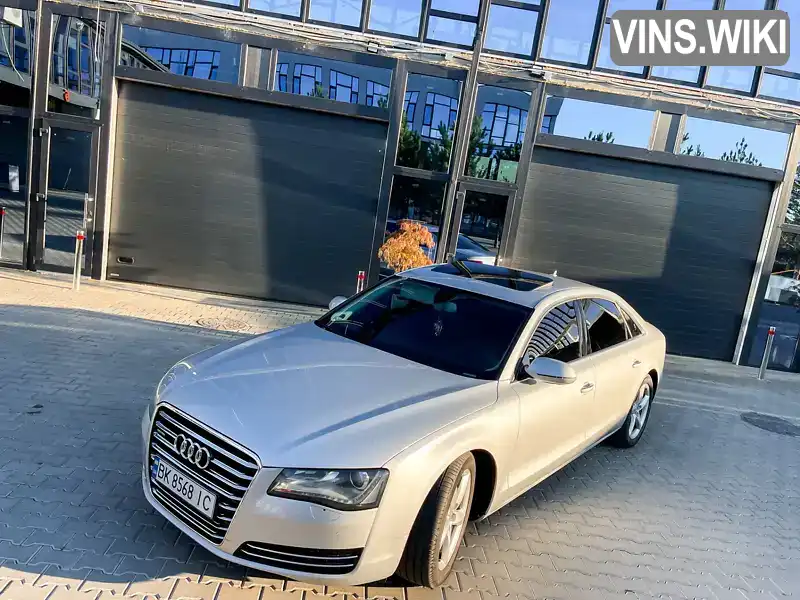 Седан Audi A8 2011 3 л. Автомат обл. Ровенская, Березно - Фото 1/21