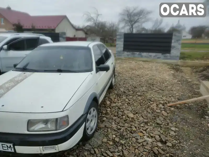 WVWZZZ31ZJE051115 Volkswagen Passat 1988 Седан 1.78 л. Фото 3