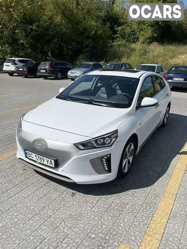 Хэтчбек Hyundai Ioniq 2018 null_content л. Автомат обл. Львовская, Львов - Фото 1/21