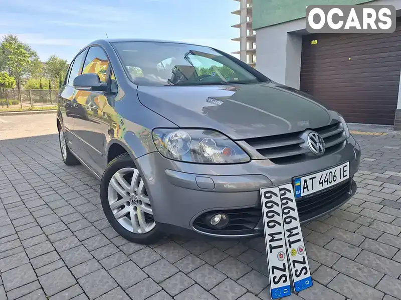 Хетчбек Volkswagen Golf Plus 2007 1.6 л. Автомат обл. Івано-Франківська, Івано-Франківськ - Фото 1/21