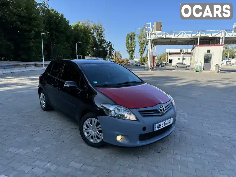 Хетчбек Toyota Auris 2010 1.33 л. Ручна / Механіка обл. Вінницька, Вінниця - Фото 1/14