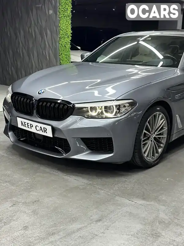 WBAJA5C53JWA38679 BMW 5 Series 2018 Седан 2 л. Фото 3