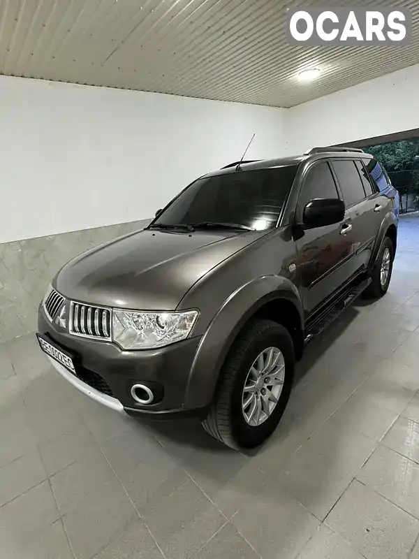 Позашляховик / Кросовер Mitsubishi Pajero Sport 2011 2.48 л. Ручна / Механіка обл. Миколаївська, Вознесенськ - Фото 1/8