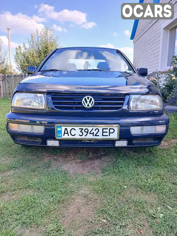 Седан Volkswagen Vento 1994 1.9 л. Ручная / Механика обл. Волынская, Луцк - Фото 1/11