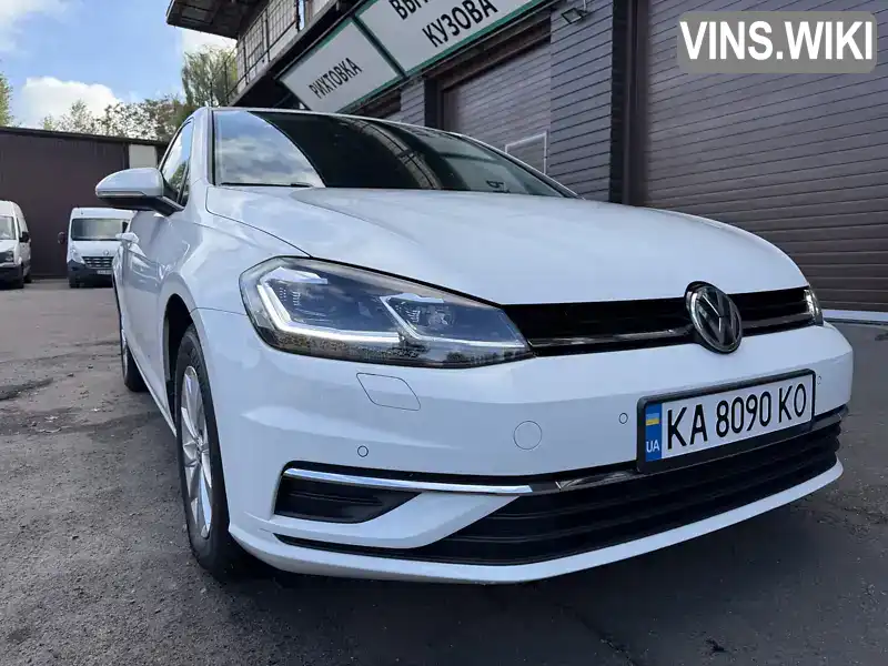 Хетчбек Volkswagen Golf 2018 1.4 л. Автомат обл. Київська, Київ - Фото 1/21