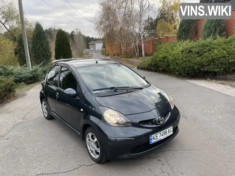 Хетчбек Toyota Aygo 2005 1 л. Ручна / Механіка обл. Дніпропетровська, Новомосковськ - Фото 1/16