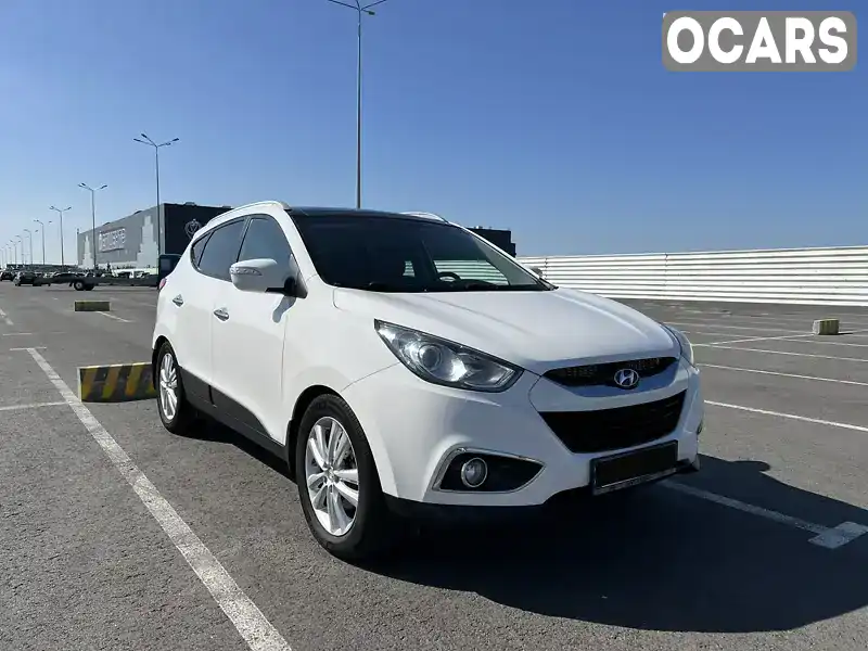 Внедорожник / Кроссовер Hyundai ix35 2012 2 л. Автомат обл. Львовская, Львов - Фото 1/21