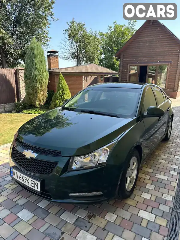 Седан Chevrolet Cruze 2015 1.36 л. Автомат обл. Київська, Київ - Фото 1/17