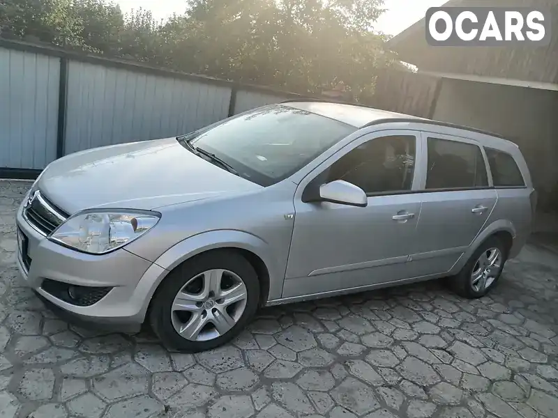 Універсал Opel Astra 2009 1.7 л. Ручна / Механіка обл. Вінницька, Гайсин - Фото 1/9