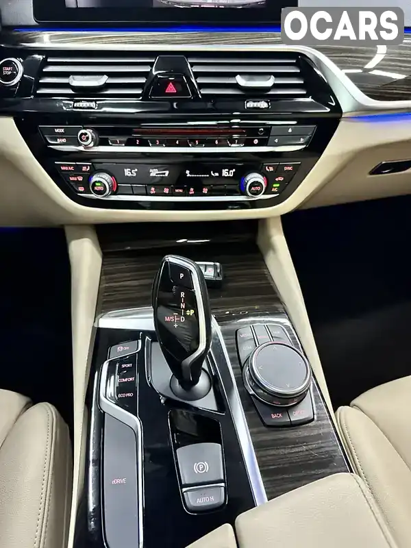 WBAJA9C5XJB251365 BMW 5 Series 2018 Седан 2 л. Фото 4