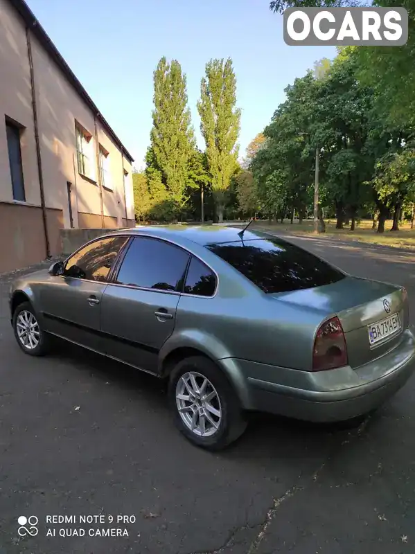 Седан Volkswagen Passat 2004 1.9 л. Ручна / Механіка обл. Кіровоградська, Новоукраїнка - Фото 1/10