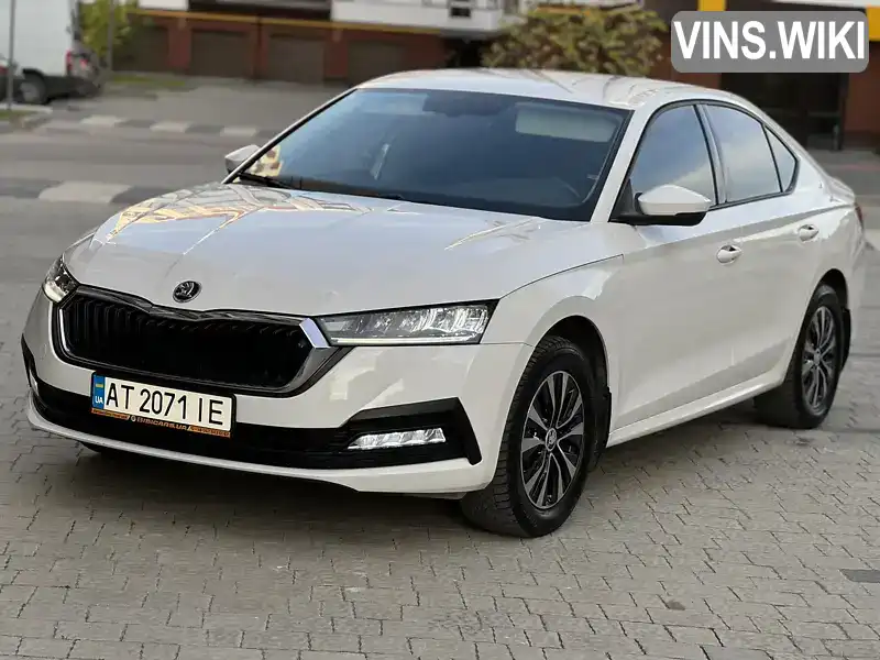 Лифтбек Skoda Octavia 2020 1.4 л. Ручная / Механика обл. Закарпатская, Хуст - Фото 1/21