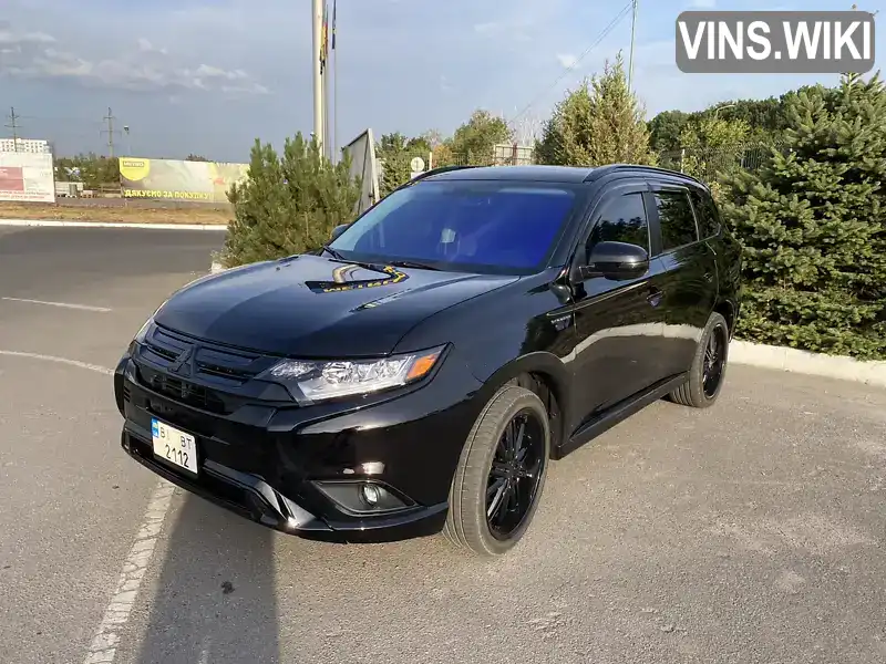 Позашляховик / Кросовер Mitsubishi Outlander 2018 2 л. Автомат обл. Полтавська, Полтава - Фото 1/21