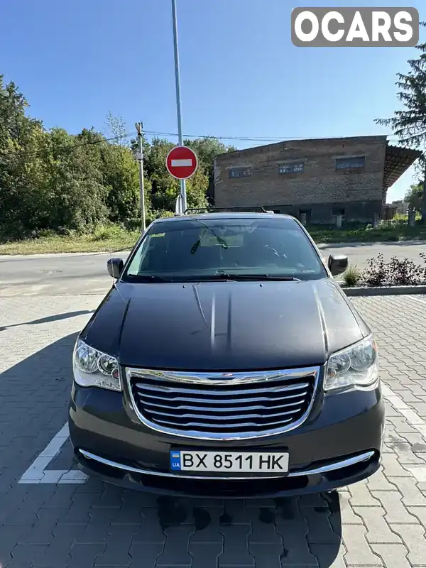 Мінівен Chrysler Town & Country 2015 3.6 л. Автомат обл. Хмельницька, Віньківці - Фото 1/21