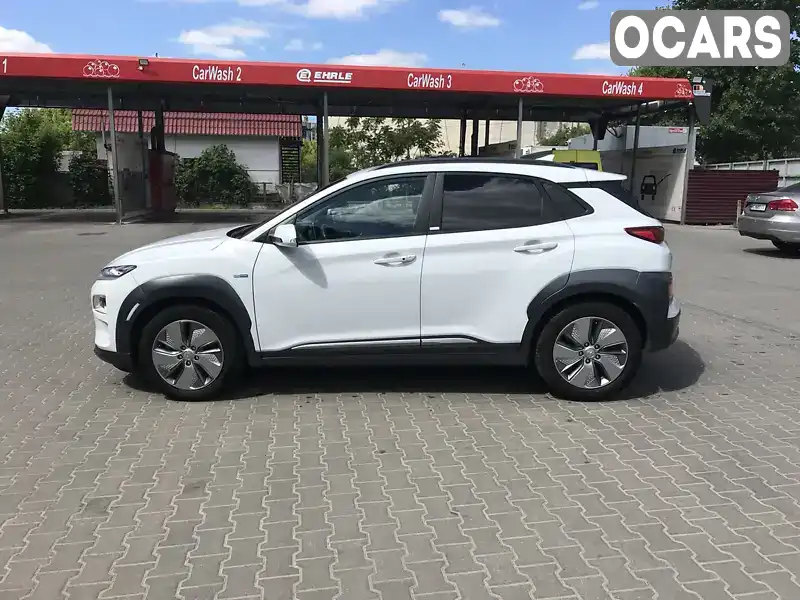 Позашляховик / Кросовер Hyundai Kona 2020 null_content л. Варіатор обл. Львівська, Львів - Фото 1/15