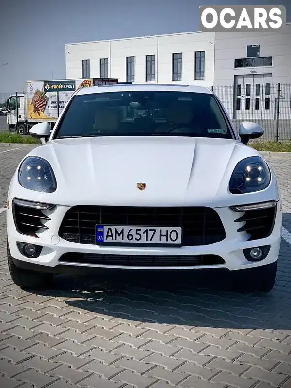 Позашляховик / Кросовер Porsche Macan 2018 2 л. Автомат обл. Житомирська, Житомир - Фото 1/21