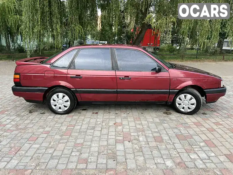 Седан Volkswagen Passat 1990 1.8 л. Ручна / Механіка обл. Івано-Франківська, Долина - Фото 1/16