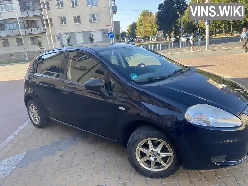 Хетчбек Fiat Punto 2009 1.24 л. Ручна / Механіка обл. Житомирська, Звягель - Фото 1/13