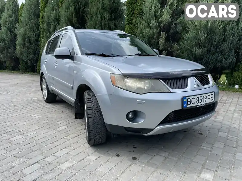 Позашляховик / Кросовер Mitsubishi Outlander XL 2007 2 л. Ручна / Механіка обл. Львівська, Самбір - Фото 1/21