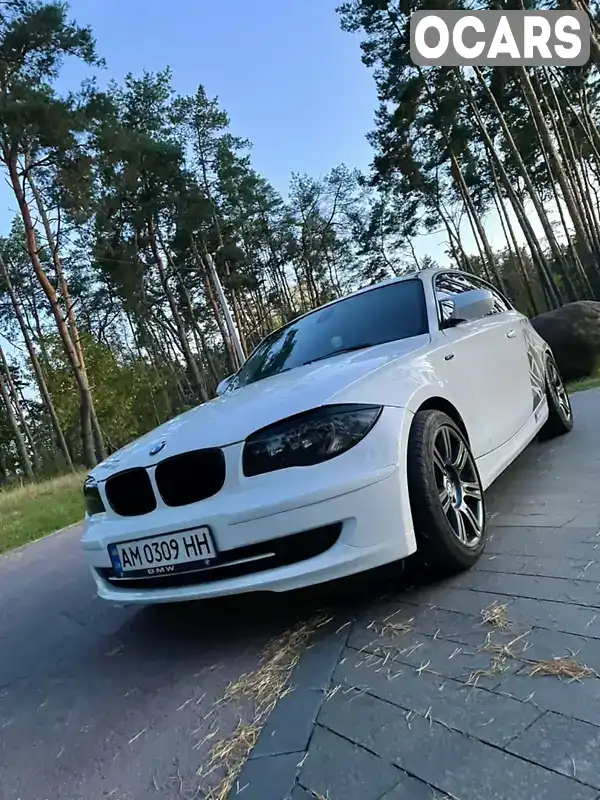 Хэтчбек BMW 1 Series 2010 2 л. Ручная / Механика обл. Житомирская, Житомир - Фото 1/12