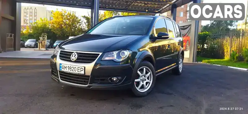 Минивэн Volkswagen Touran 2010 1.39 л. обл. Житомирская, Коростень - Фото 1/21