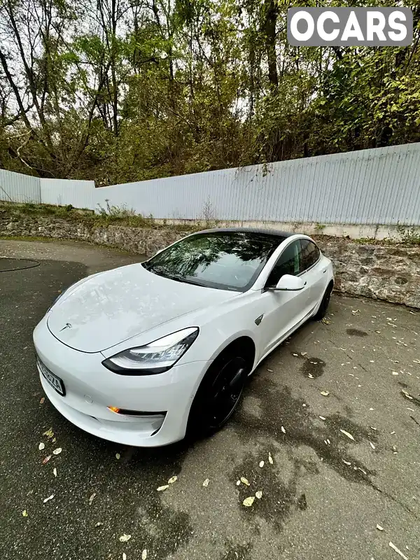 5YJ3E1EA3KF436206 Tesla Model 3 2019 Седан  Фото 2