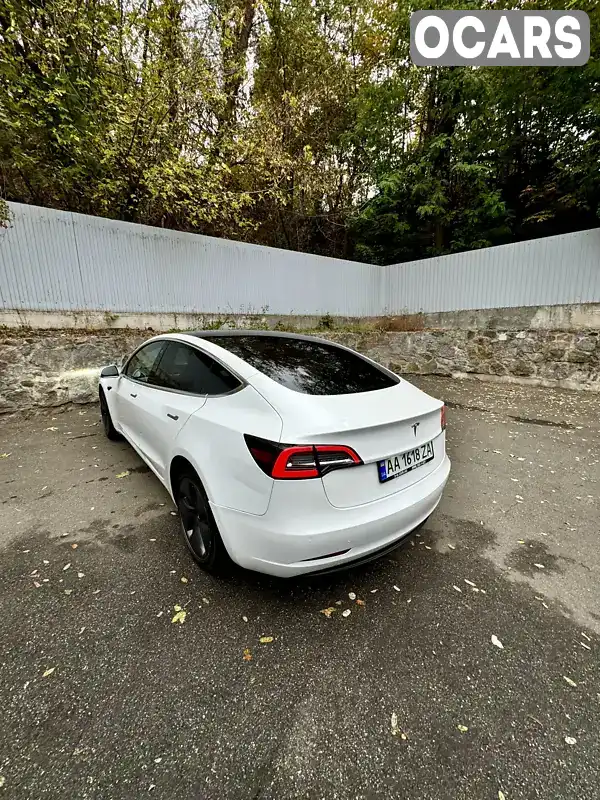 5YJ3E1EA3KF436206 Tesla Model 3 2019 Седан  Фото 4