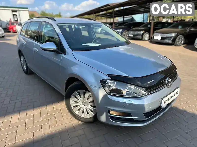 Універсал Volkswagen Golf 2015 1.6 л. Ручна / Механіка обл. Рівненська, Острог - Фото 1/21