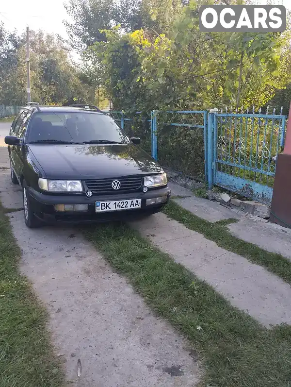 Універсал Volkswagen Passat 1995 1.6 л. Ручна / Механіка обл. Рівненська, location.city.mizoch - Фото 1/21