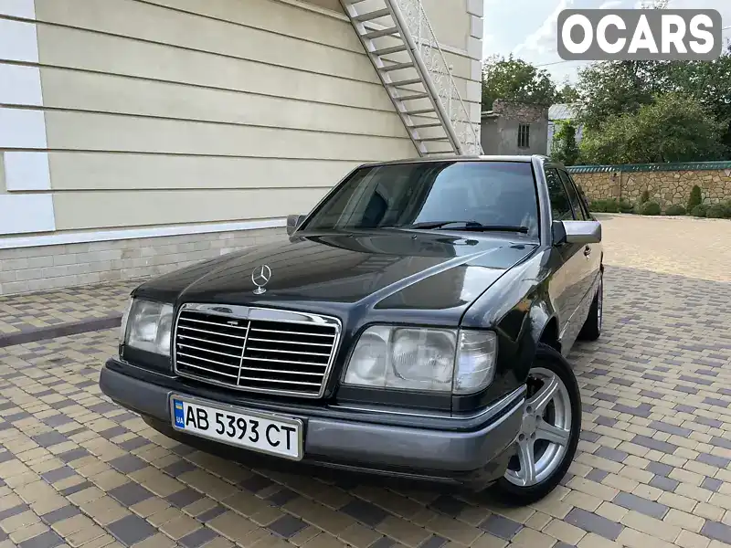 Седан Mercedes-Benz E-Class 1995 2.2 л. Автомат обл. Вінницька, Могилів-Подільський - Фото 1/21