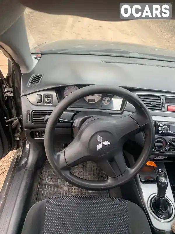 Седан Mitsubishi Lancer 2007 1.58 л. Ручная / Механика обл. Черновицкая, Черновцы - Фото 1/4