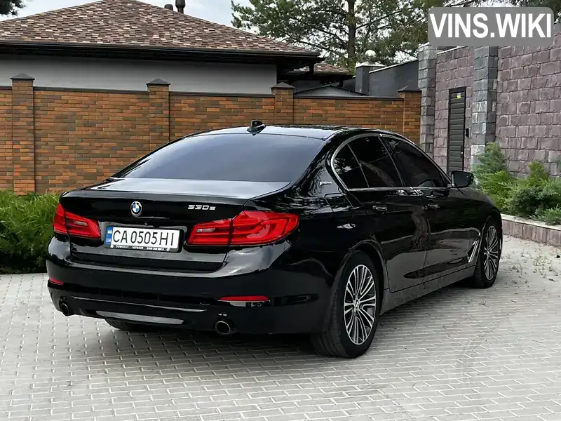 WBAJA9C54JB253290 BMW 5 Series 2018 Седан 2 л. Фото 8