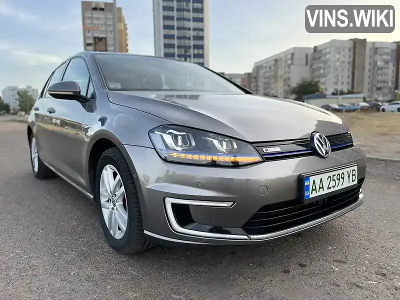 Хетчбек Volkswagen e-Golf 2015 null_content л. Автомат обл. Черкаська, Черкаси - Фото 1/21