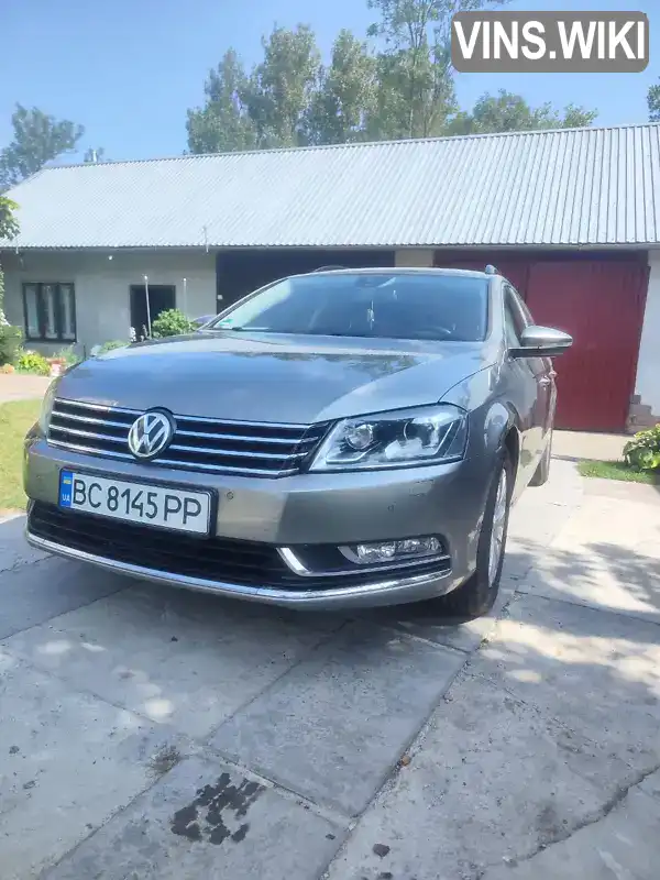 Універсал Volkswagen Passat 2012 1.8 л. Автомат обл. Львівська, Львів - Фото 1/21