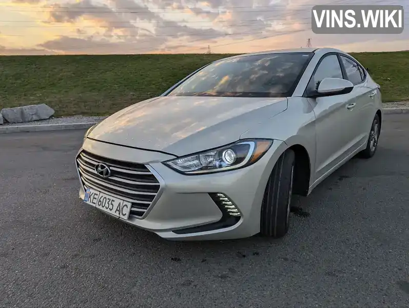 Седан Hyundai Elantra 2017 2 л. Автомат обл. Днепропетровская, Днепр (Днепропетровск) - Фото 1/13