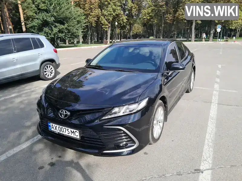 Седан Toyota Camry 2021 2.49 л. Автомат обл. Харківська, Харків - Фото 1/9