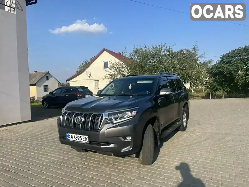 Позашляховик / Кросовер Toyota Land Cruiser Prado 2021 2.76 л. Автомат обл. Львівська, Львів - Фото 1/13