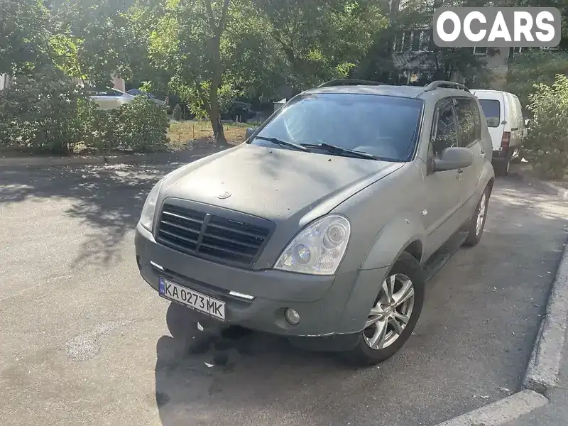 Позашляховик / Кросовер SsangYong Rexton 2011 2.7 л. Автомат обл. Київська, Київ - Фото 1/21