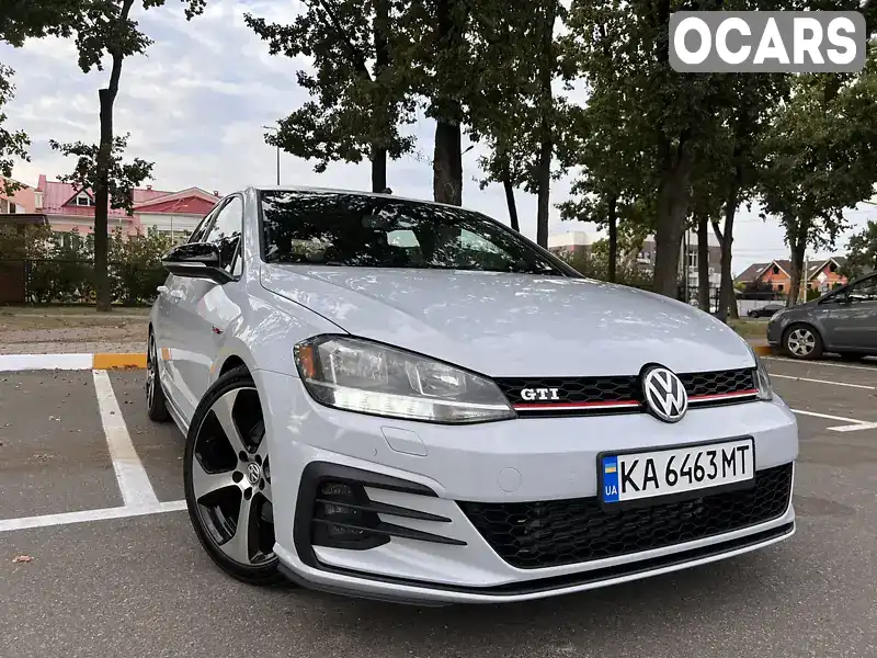 Хетчбек Volkswagen Golf GTI 2018 1.98 л. Автомат обл. Київська, Київ - Фото 1/21