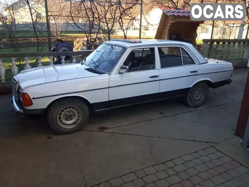 Седан Mercedes-Benz E-Class 1980 2.4 л. Ручна / Механіка обл. Івано-Франківська, Болехів - Фото 1/6