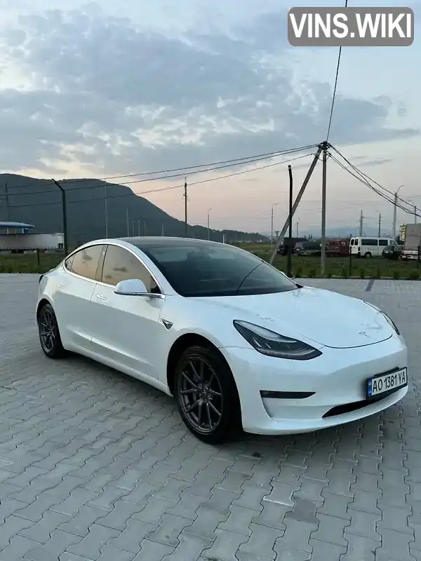 Седан Tesla Model 3 2020 null_content л. Автомат обл. Закарпатська, Хуст - Фото 1/10