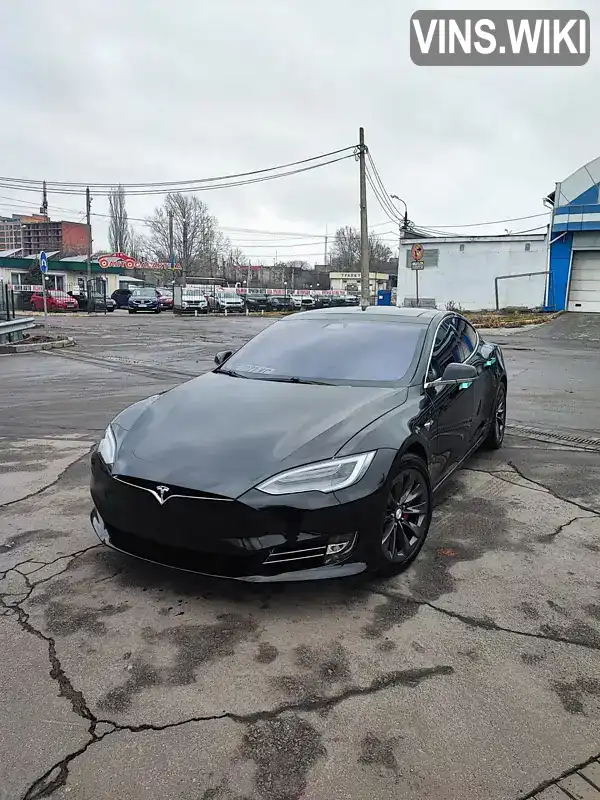 Лифтбек Tesla Model S 2018 null_content л. обл. Николаевская, Николаев - Фото 1/21