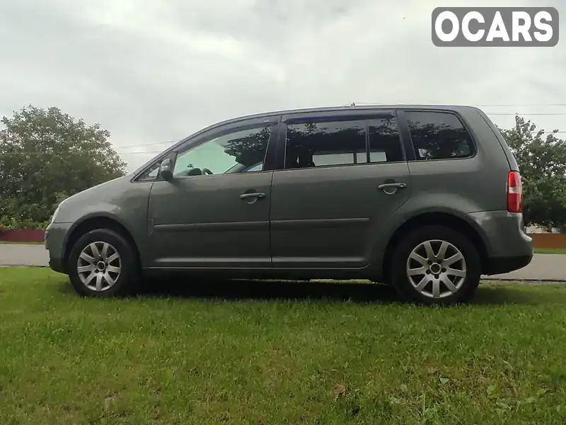 Мінівен Volkswagen Touran 2005 1.6 л. Ручна / Механіка обл. Чернівецька, Хотин - Фото 1/10