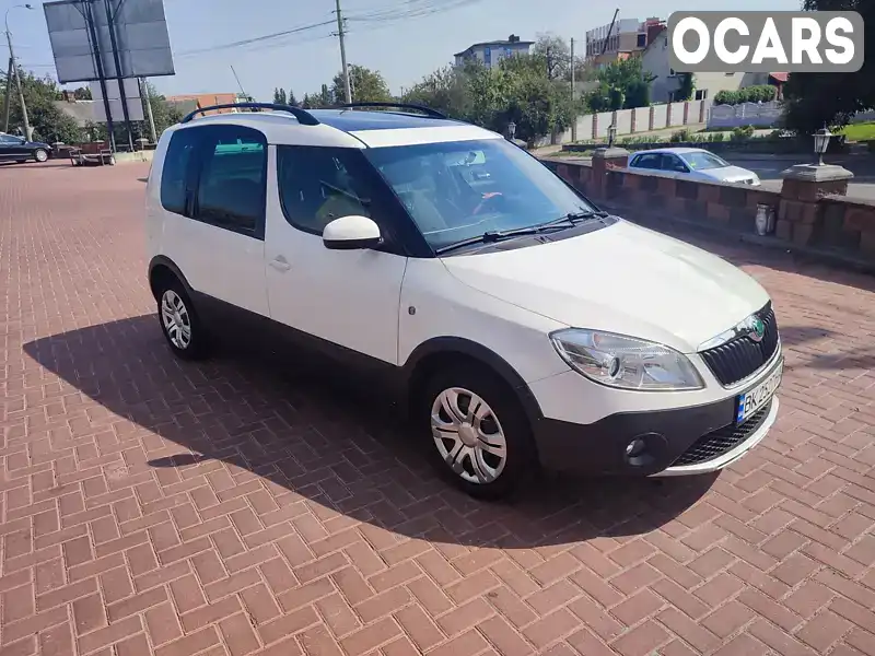 Мінівен Skoda Roomster Scout 2012 1.2 л. Ручна / Механіка обл. Рівненська, Рівне - Фото 1/21