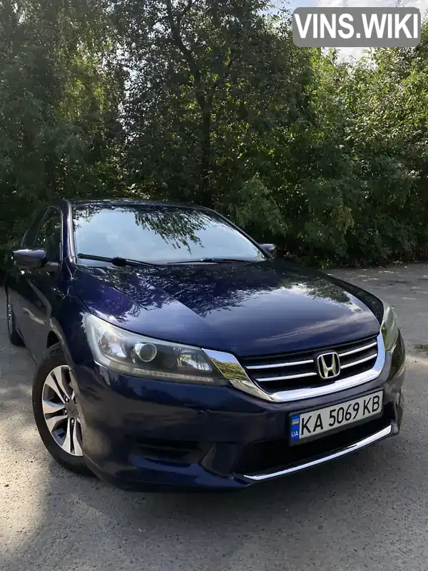 Седан Honda Accord 2013 2.36 л. Вариатор обл. Киевская, Белая Церковь - Фото 1/21