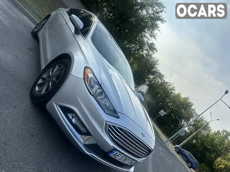 Седан Ford Fusion 2016 2.5 л. Автомат обл. Днепропетровская, Днепр (Днепропетровск) - Фото 1/17