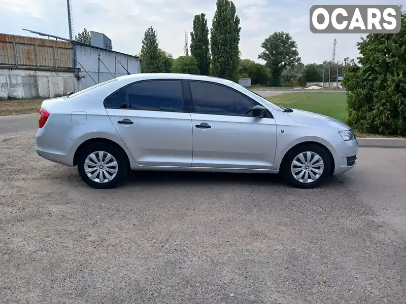 Ліфтбек Skoda Rapid 2015 1.6 л. Ручна / Механіка обл. Кіровоградська, Кропивницький (Кіровоград) - Фото 1/10