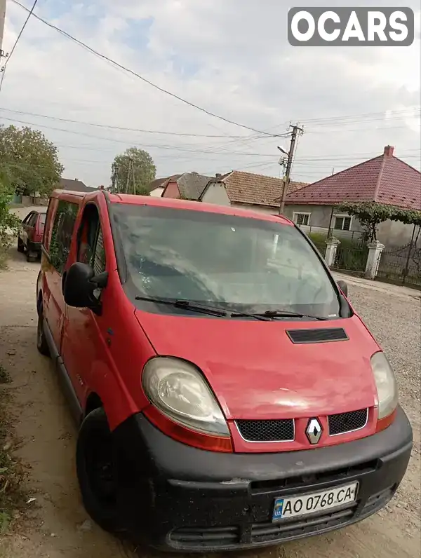 Мінівен Renault Trafic 2004 1.87 л. Ручна / Механіка обл. Закарпатська, Виноградів - Фото 1/7